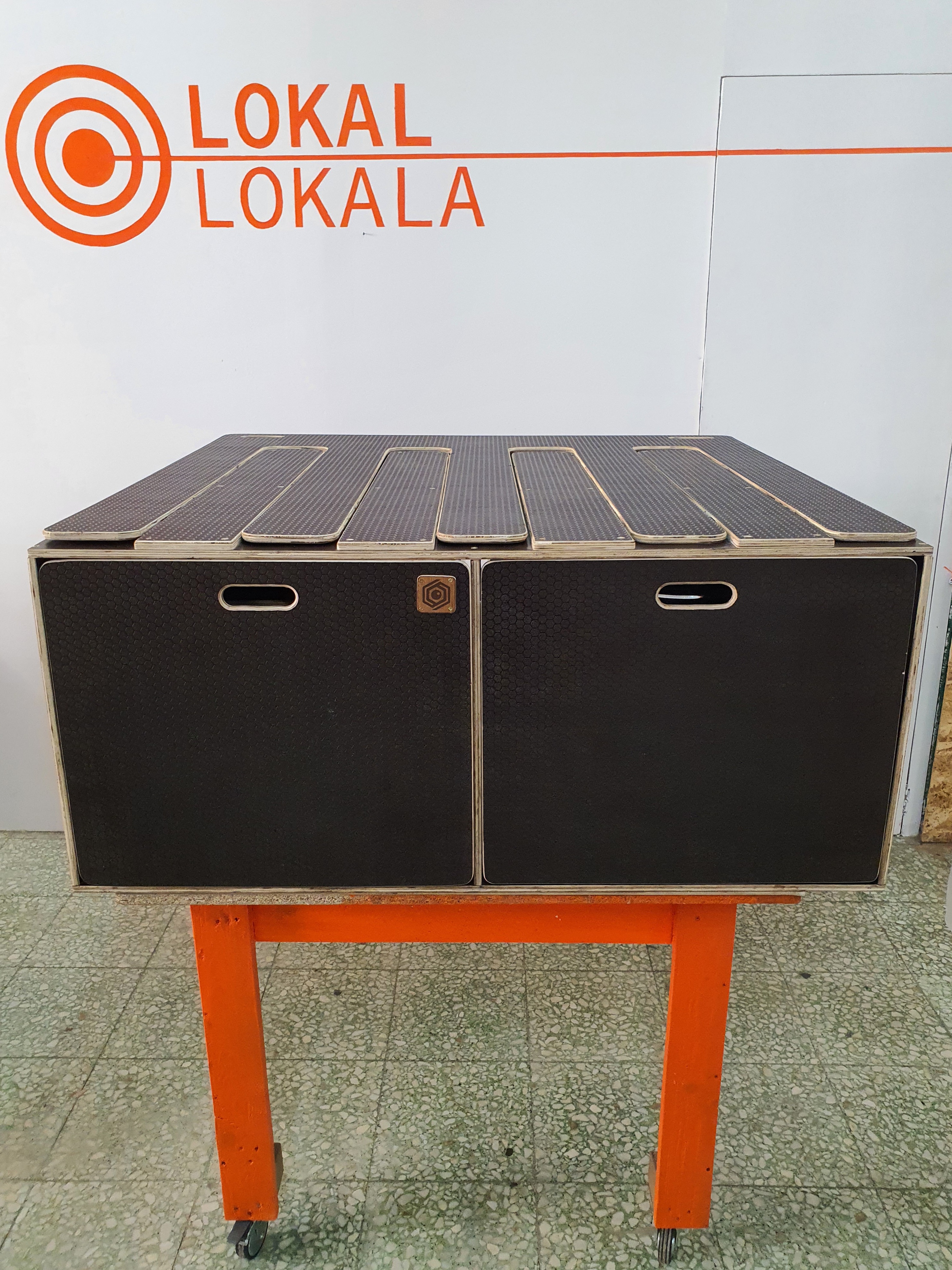 Project NV200 Detail 1